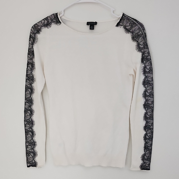 Ann Taylor Tops - Ann Taylor Cream Embellished Fitted Blouse